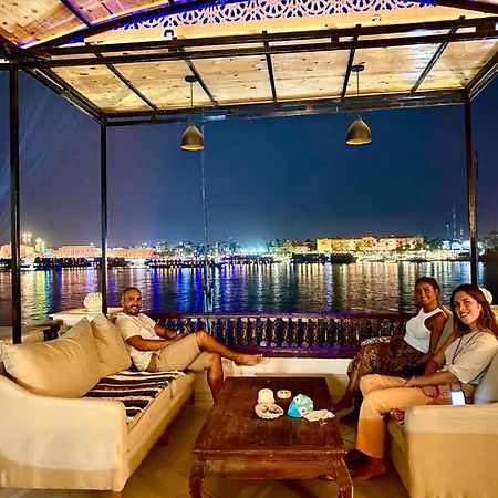 Nile Castle Apartment Luxor Exterior photo