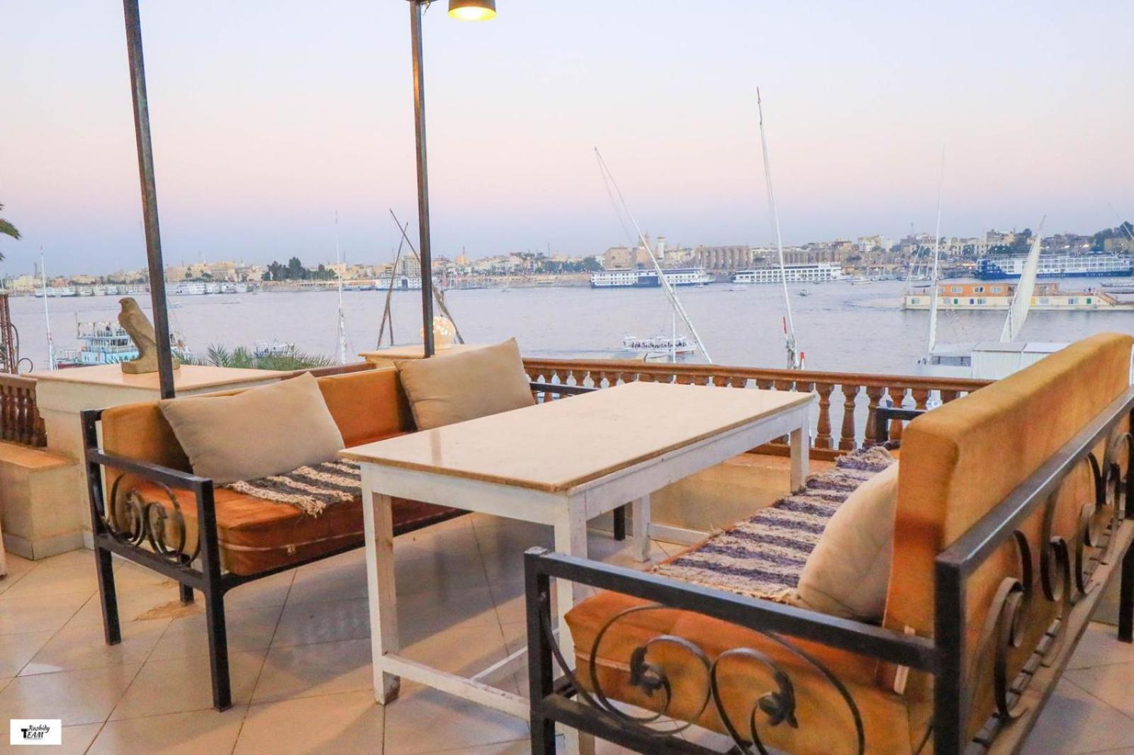 Nile Castle Apartment Luxor Exterior photo