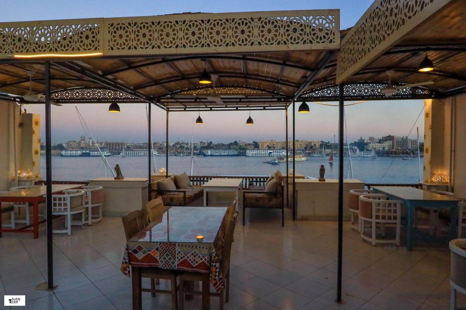 Nile Castle Apartment Luxor Exterior photo