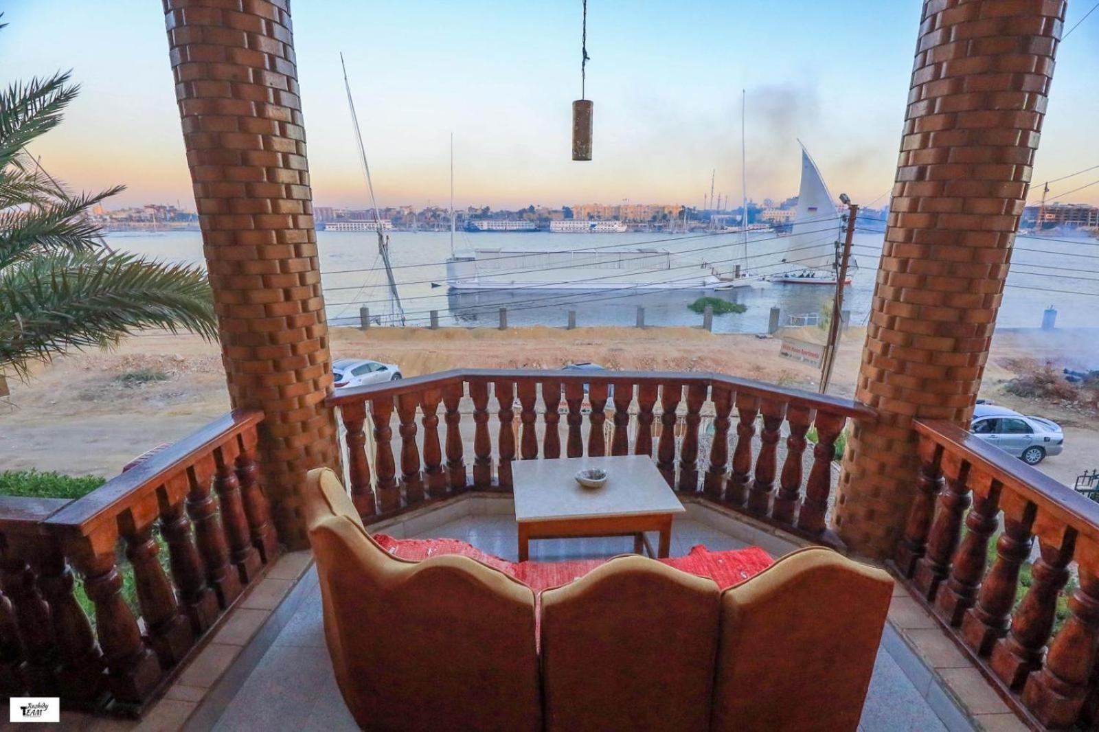 Nile Castle Apartment Luxor Exterior photo