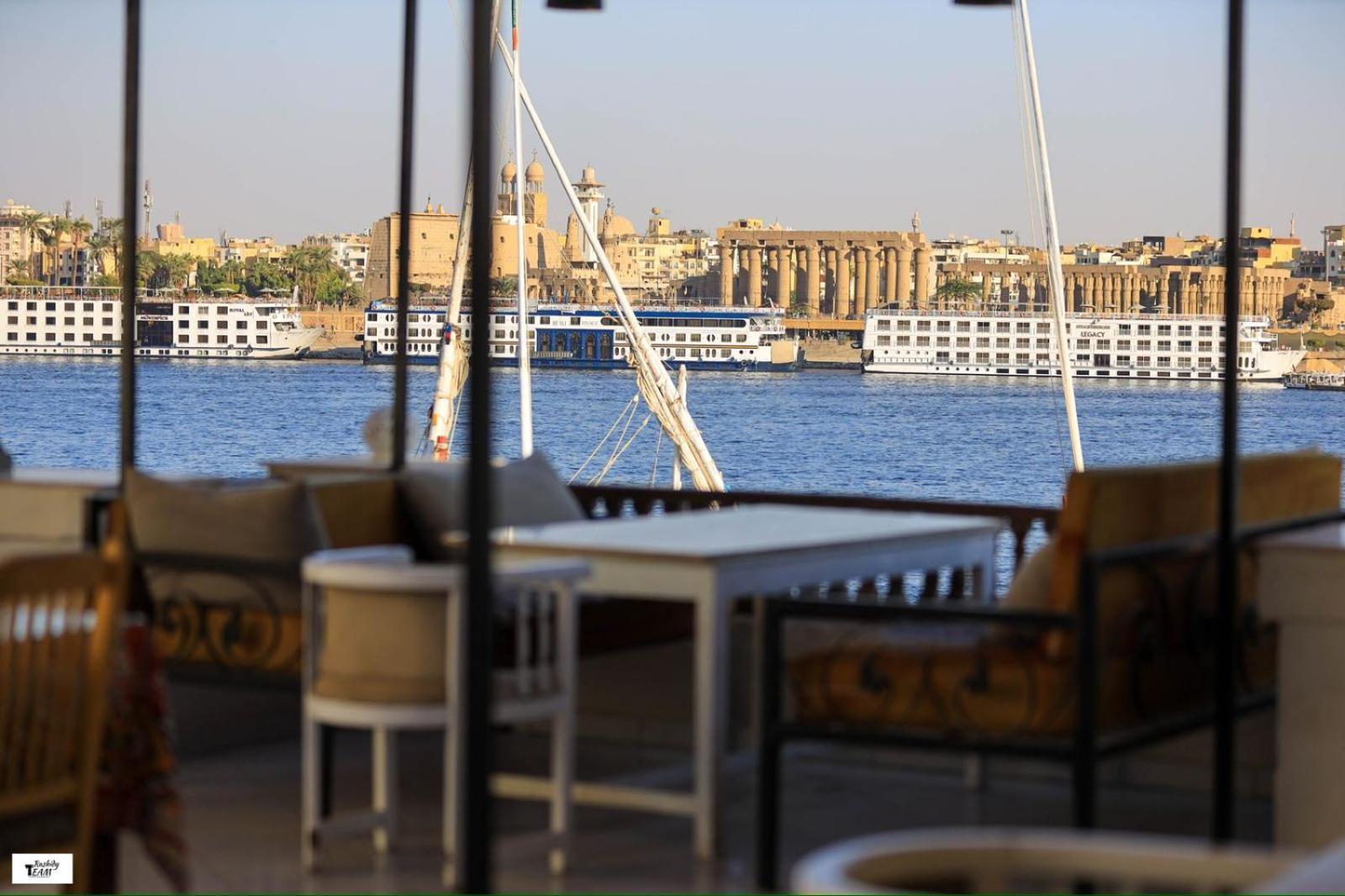 Nile Castle Apartment Luxor Exterior photo